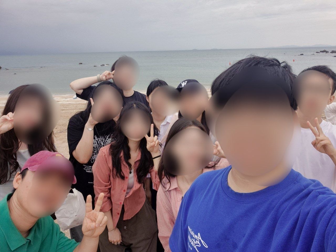 LOOKING 멤버들